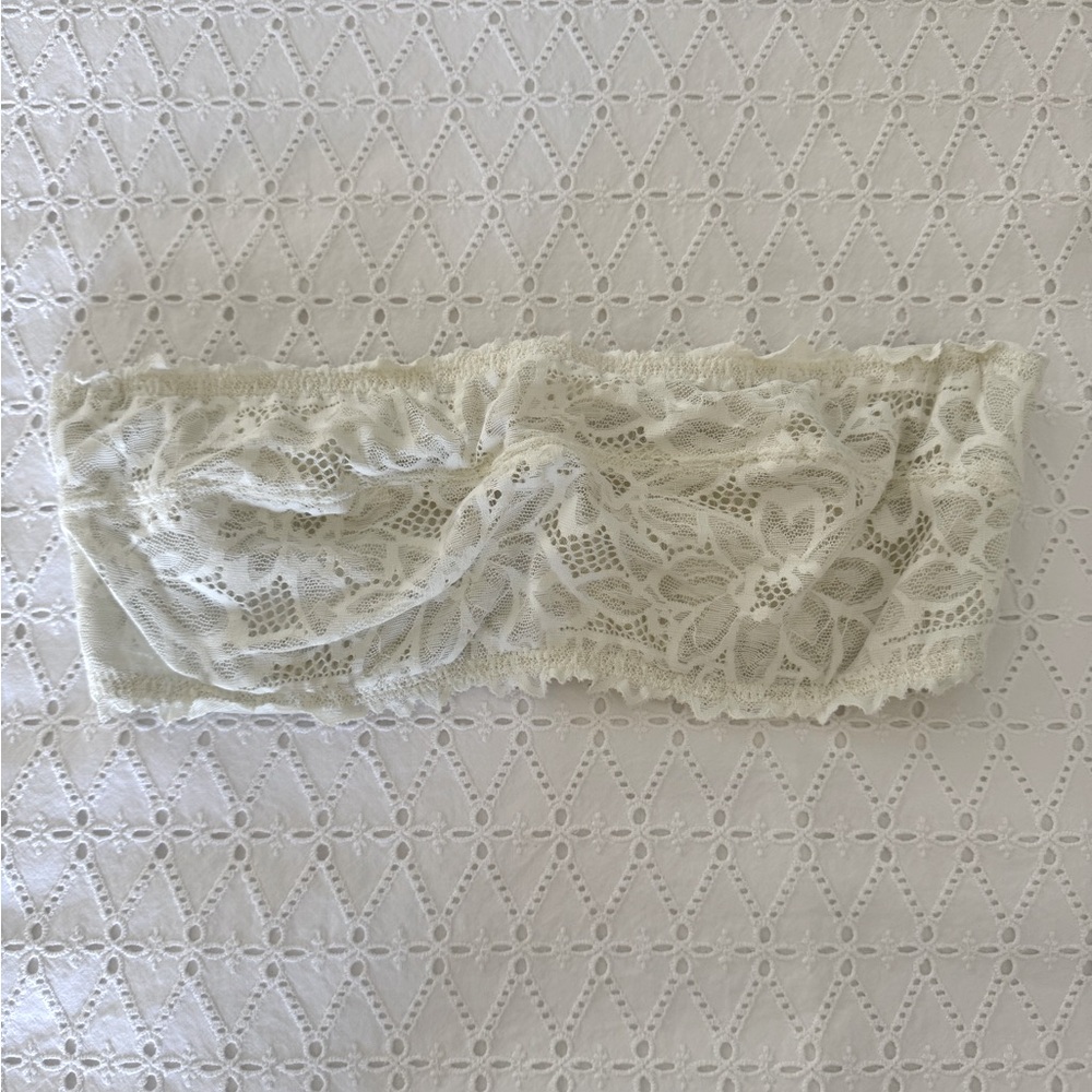 Aerie Lace Bandeau in Cream